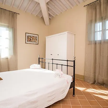Cipresso-cignella In Tuscany Apartament *